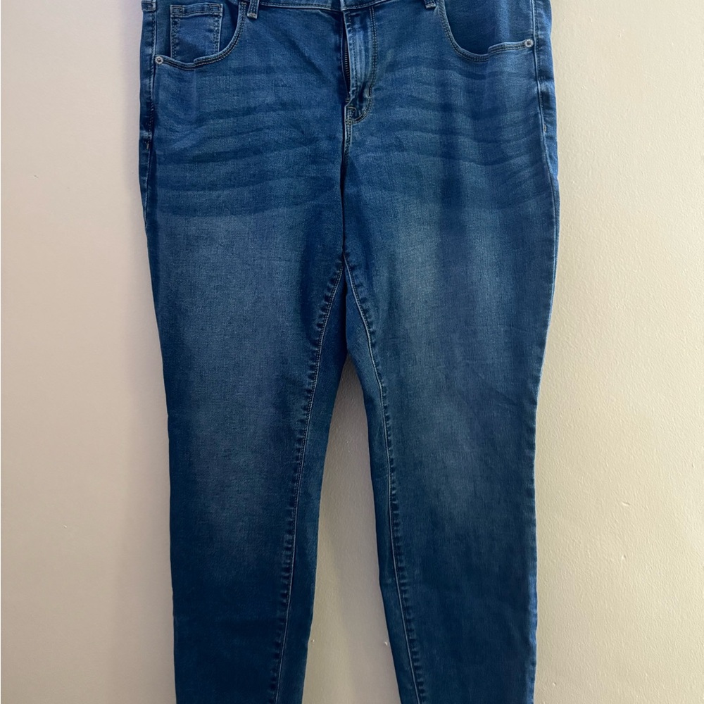 Old Navy Dark Blue Women's Rockstar Super Skinny Low Rise Jeans